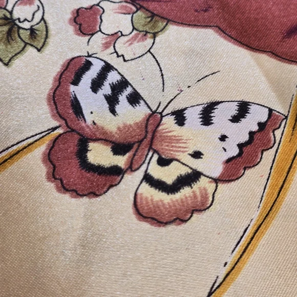 Vintage Silk Floral Square Scarf 35x35 Red Beige Botanical - Picture 11 of 15